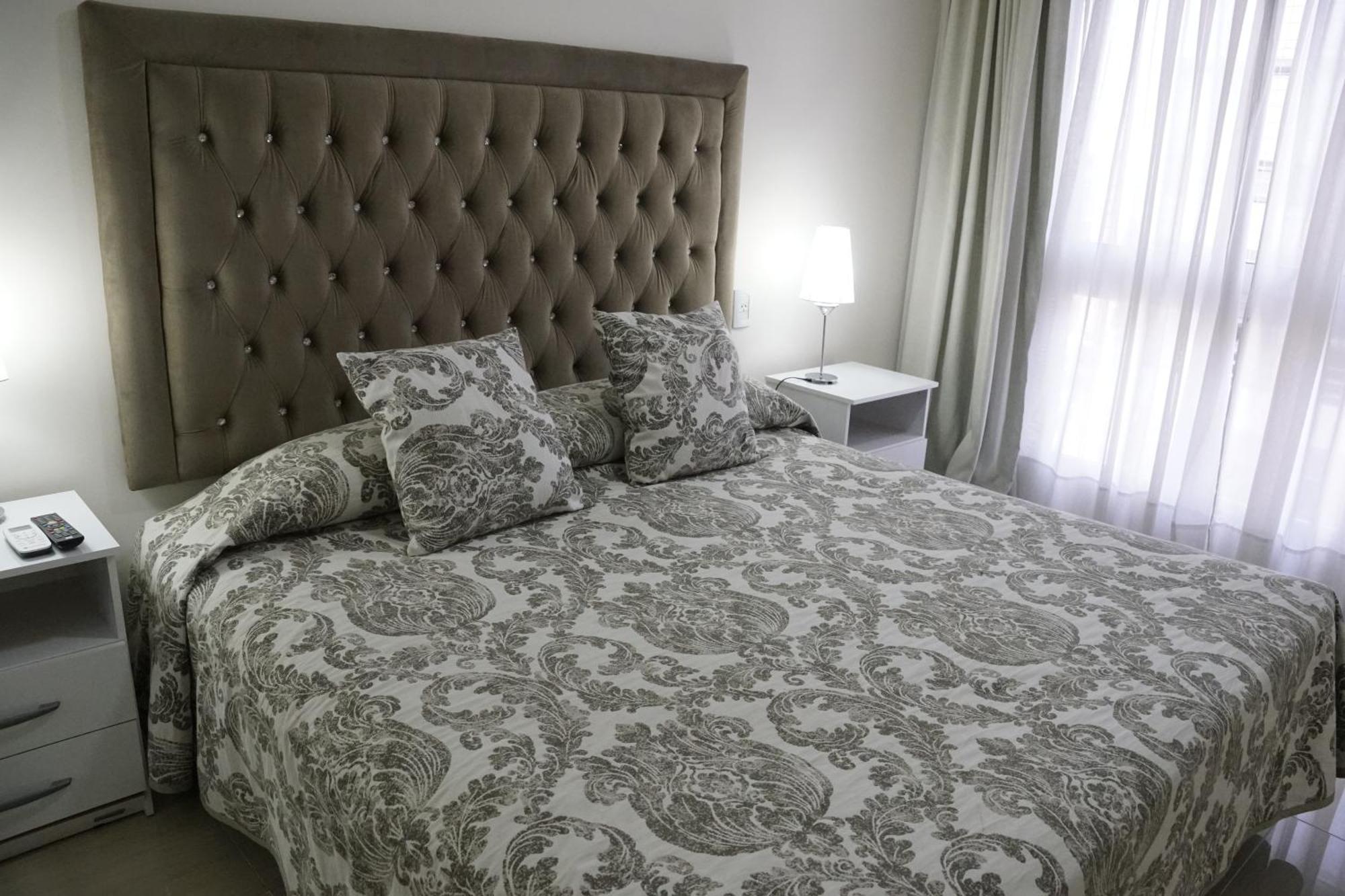 Hotel Howard Johnson Rosario Kültér fotó
