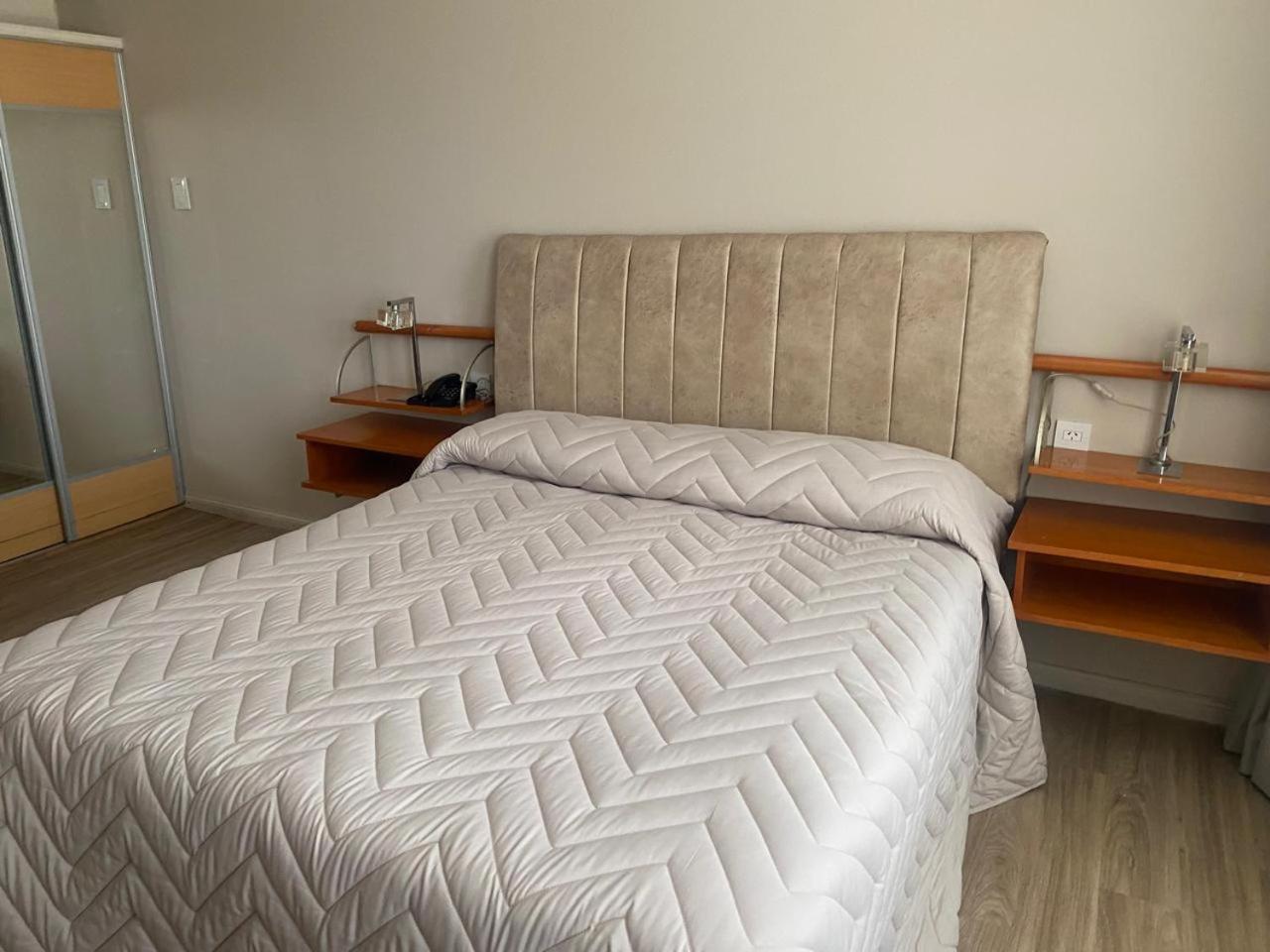 Hotel Howard Johnson Rosario Kültér fotó